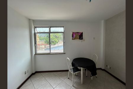 Sala de apartamento para alugar com 2 quartos, 45m² em Tomás Coelho, Rio de Janeiro
