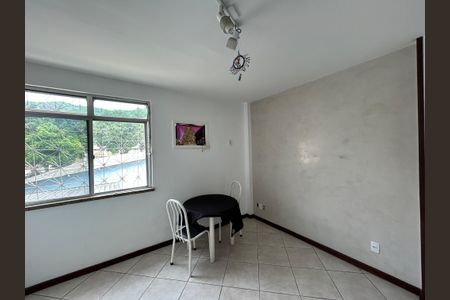 Sala de apartamento para alugar com 2 quartos, 45m² em Tomás Coelho, Rio de Janeiro