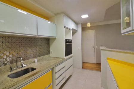 Apartamento para alugar com 94m², 3 quartos e 2 vagasCozinha