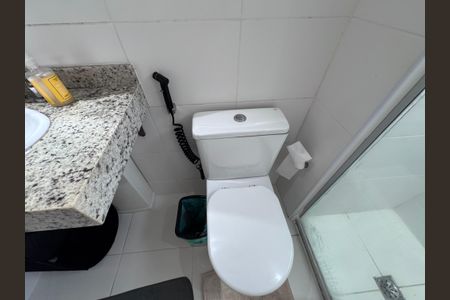 Apartamento à venda com 84m², 2 quartos e 1 vagaSuíte 2 - Banheiro
