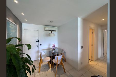 Apartamento à venda com 84m², 2 quartos e 1 vagaSala