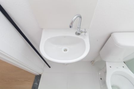 Apartamento para alugar com 41m², 2 quartos e sem vagaBanheiro