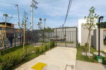 Apartamento para alugar com 41m², 2 quartos e sem vagaFachada e portaria