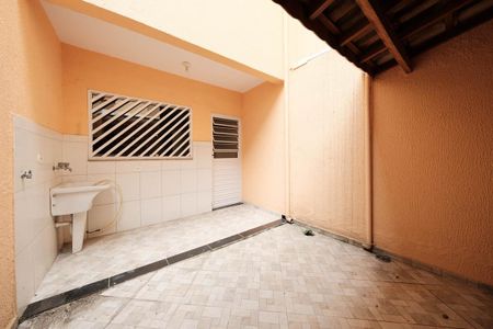 Casa à venda com 320m², 3 quartos e 2 vagasÁrea de Serviço