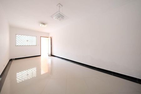 Sala de casa à venda com 3 quartos, 320m² em Vila Frugoli, São Paulo