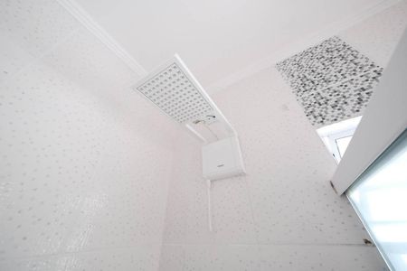 Casa à venda com 320m², 3 quartos e 2 vagasBanheiro