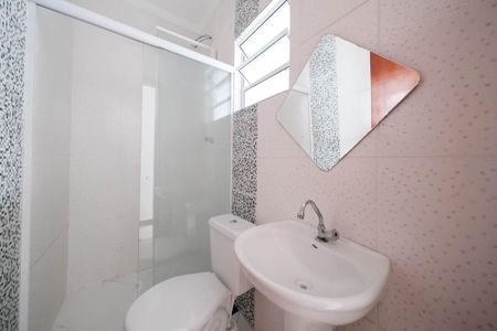 Casa à venda com 320m², 3 quartos e 2 vagasBanheiro