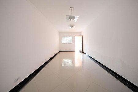 Casa à venda com 320m², 3 quartos e 2 vagasSala