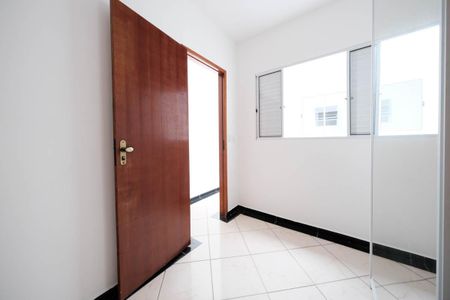 Casa à venda com 320m², 3 quartos e 2 vagasQuarto 2