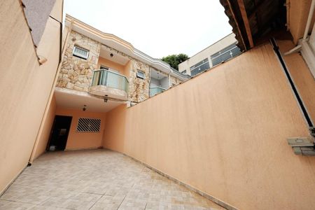 Casa à venda com 320m², 3 quartos e 2 vagasGaragem