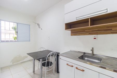 Cozinha de kitnet/studio para alugar com 1 quarto, 30m² em Vila Oratorio, São Paulo