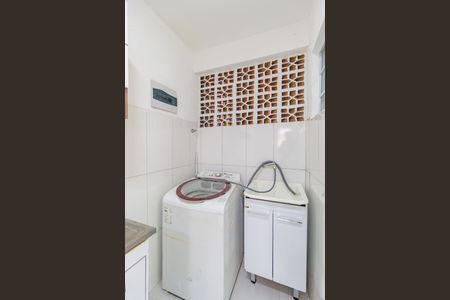 Studio para alugar com 30m², 1 quarto e sem vaga Studio para alugar com 30m², 1 quarto e sem vagaÁrea de Serviço