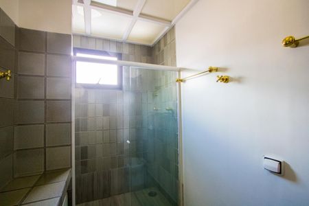 Apartamento à venda com 176m², 3 quartos e 3 vagasBanheiro social