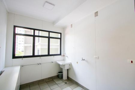 Apartamento à venda com 176m², 3 quartos e 3 vagasÁrea de serviço