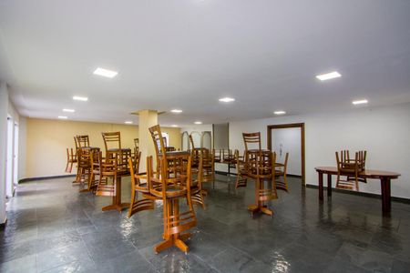 Apartamento à venda com 176m², 3 quartos e 3 vagasÁrea comum - Salão de festas