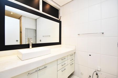 Apartamento à venda com 110m², 2 quartos e 1 vaga Apartamento à venda com 110m², 2 quartos e 1 vagabanheiro