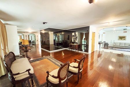 Apartamento à venda com 110m², 2 quartos e 1 vaga Apartamento à venda com 110m², 2 quartos e 1 vagahall de entrada