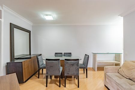 Sala de apartamento para alugar com 3 quartos, 70m² em Vila Monumento, São Paulo
