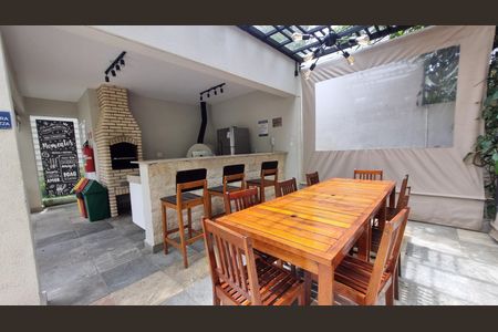 Apartamento à venda com 96m², 3 quartos e 2 vagas Apartamento à venda com 96m², 3 quartos e 2 vagasÁrea comum - Churrasqueira