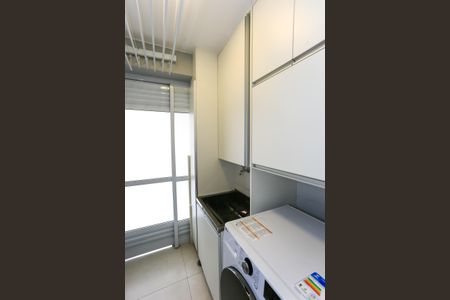 Apartamento à venda com 96m², 3 quartos e 2 vagas Apartamento à venda com 96m², 3 quartos e 2 vagasÁrea de Serviço