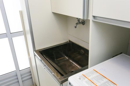 Apartamento à venda com 96m², 3 quartos e 2 vagas Apartamento à venda com 96m², 3 quartos e 2 vagasÁrea de Serviço