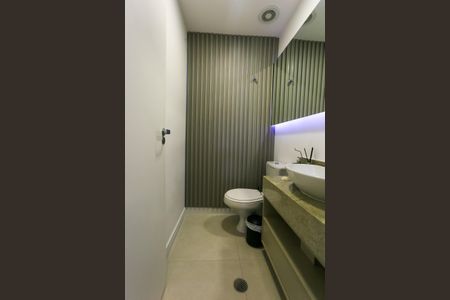 Apartamento à venda com 96m², 3 quartos e 2 vagas Apartamento à venda com 96m², 3 quartos e 2 vagasLavabo