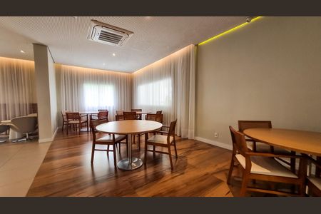 Apartamento à venda com 96m², 3 quartos e 2 vagas Apartamento à venda com 96m², 3 quartos e 2 vagasFachada