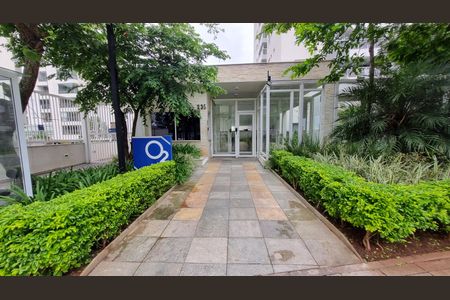 Apartamento à venda com 96m², 3 quartos e 2 vagas Apartamento à venda com 96m², 3 quartos e 2 vagasFachada