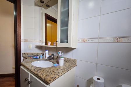 Apartamento à venda com 126m², 3 quartos e 2 vagas Apartamento à venda com 126m², 3 quartos e 2 vagasBanheiro - Suíte