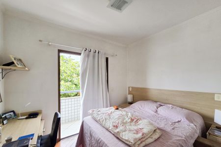 Apartamento à venda com 126m², 3 quartos e 2 vagas Apartamento à venda com 126m², 3 quartos e 2 vagasSuíte