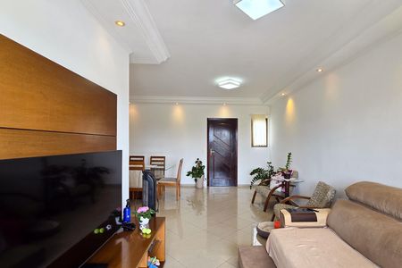 Apartamento à venda com 126m², 3 quartos e 2 vagas Apartamento à venda com 126m², 3 quartos e 2 vagasSala