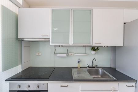 Cozinha de apartamento para alugar com 2 quartos, 60m² em Vila Moinho Velho, São Paulo