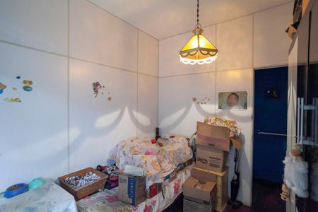 Casa à venda com 138m², 5 quartos e 2 vagasQuarto 2