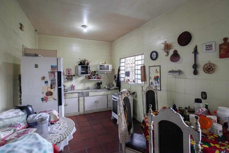 Casa à venda com 138m², 5 quartos e 2 vagasCozinha