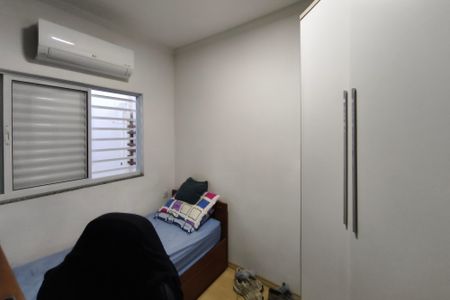 Casa à venda com 80m², 3 quartos e 2 vagas Casa à venda com 80m², 3 quartos e 2 vagasQuarto 3