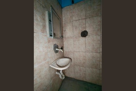 Casa à venda com 200m², 4 quartos e sem vagaBanheiro 1