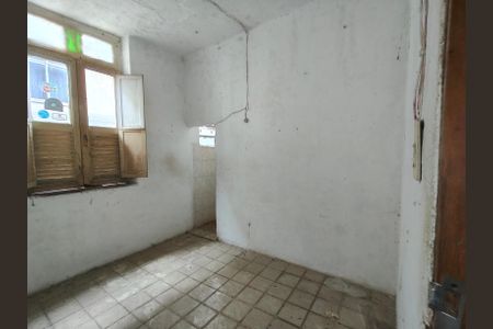 Casa à venda com 200m², 4 quartos e sem vagaSuíte