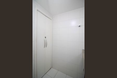 Apartamento para alugar com 53m², 2 quartos e 1 vaga Apartamento para alugar com 53m², 2 quartos e 1 vagaBanheiro