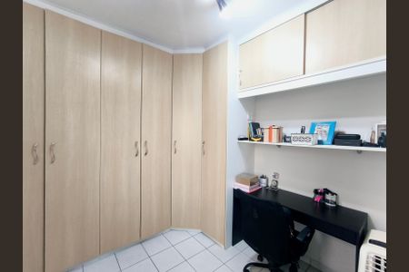 Quarto 2 de apartamento para alugar com 2 quartos, 58m² em Jardim America, Jundiaí