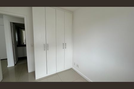 Quarto 1 de apartamento para alugar com 2 quartos, 60m² em Recreio dos Bandeirantes, Rio de Janeiro