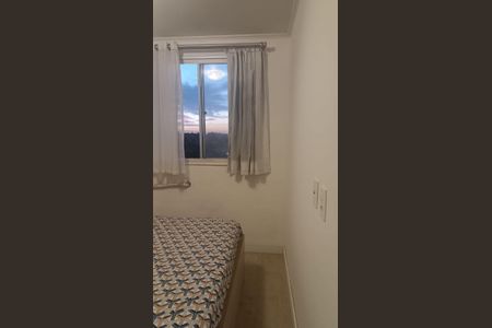 Quarto de apartamento à venda com 2 quartos, 43m² em Estância Velha, Canoas