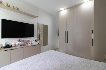 Casa à venda com 98m², 3 quartos e 2 vagasSuíte