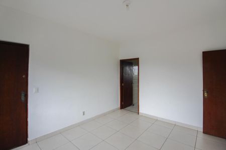 Apartamento para alugar com 75m², 2 quartos e 1 vagaSala