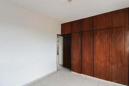 Apartamento para alugar com 75m², 2 quartos e 1 vagaQuarto 1