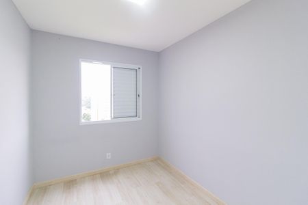Quarto 1 de apartamento para alugar com 2 quartos, 48m² em Vila Veloso, Carapicuíba