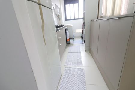 Apartamento à venda com 43m², 2 quartos e 1 vagaCozinha e Área de Serviço