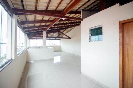 Casa para alugar com 230m², 5 quartos e 2 vagas Casa para alugar com 230m², 5 quartos e 2 vagasTerraço