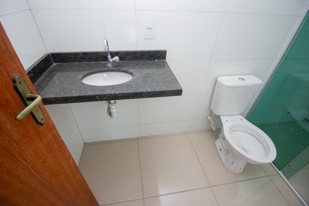 Casa para alugar com 230m², 5 quartos e 2 vagas Casa para alugar com 230m², 5 quartos e 2 vagasBanheiro Terraço