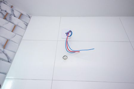 Casa para alugar com 230m², 5 quartos e 2 vagas Casa para alugar com 230m², 5 quartos e 2 vagasBanheiro Social