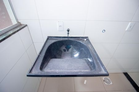 Casa para alugar com 230m², 5 quartos e 2 vagas Casa para alugar com 230m², 5 quartos e 2 vagasCozinha e Área de Serviço